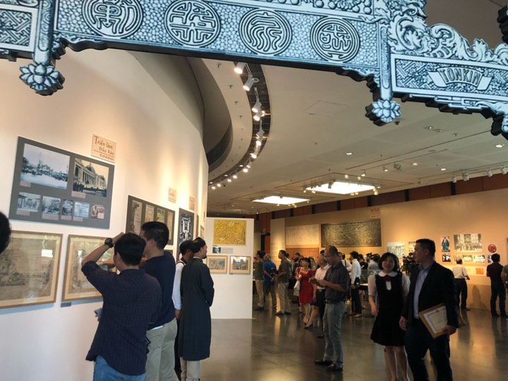 Phòng triển lãm ảnh